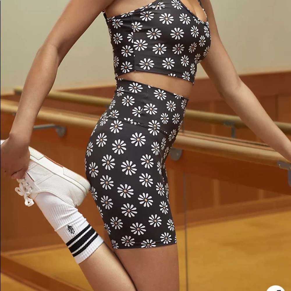 Anthropologie Beach Riot Cloud Bike Shorts